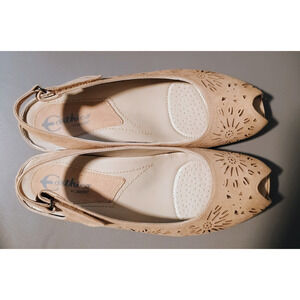 Earthies by Earth Low Wedge Peep Toe Slingback Biscuit Tan Comfort Shoes 9.5B